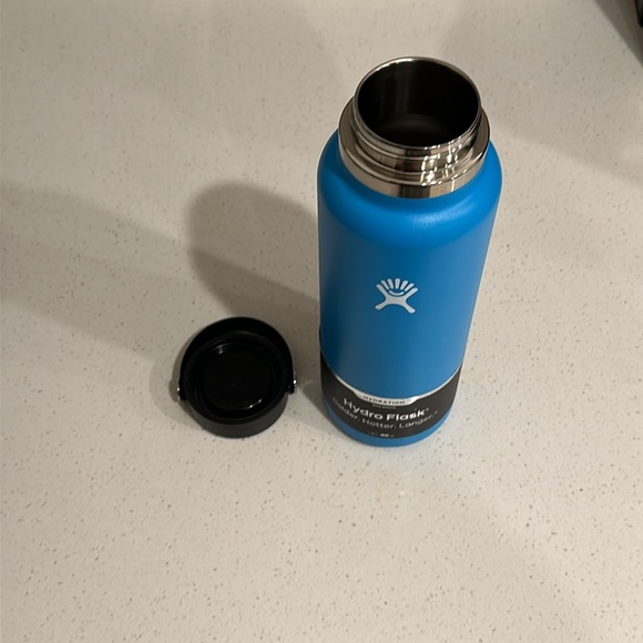 Hydro Flask 40oz Wide Mouth w/Flex Cap - Picture 7 of 7